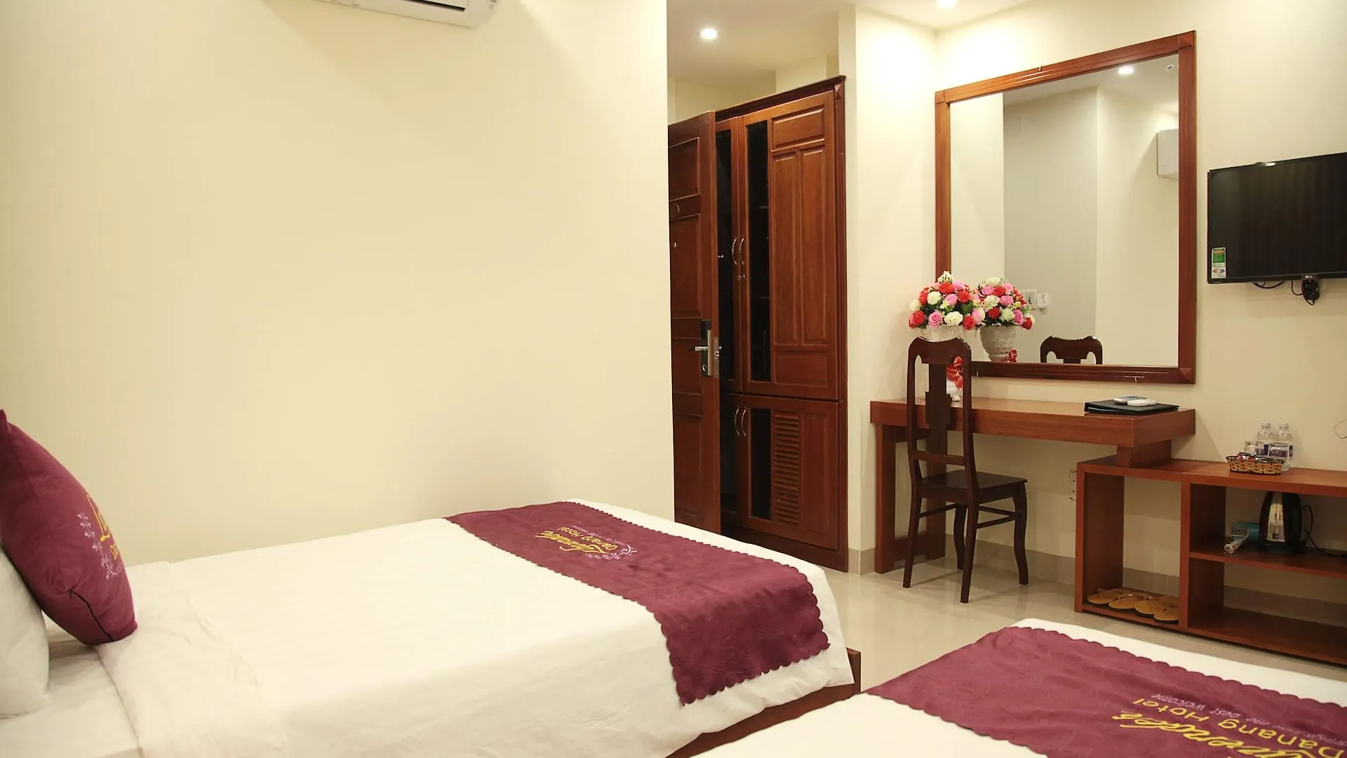 **  Lavender Danang Hotel Vietnam